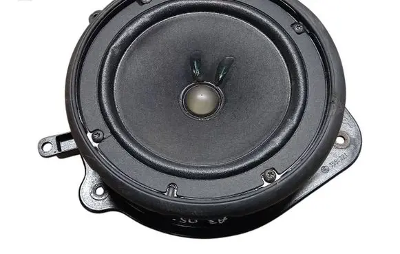 Audi A3 S3 8P Front door speaker 8E0035411A