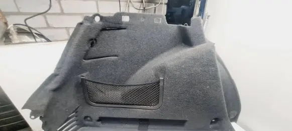 Seat Leon (1P) Trunk/boot lower side trim panel 1P0867427D 270410617 ESLV32247