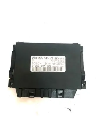 Mercedes-Benz E W211 Parking PDC control unit/module A0255457132