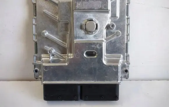 Volkswagen PASSAT B7 Engine control unit/module 06K907425N A3C0617180000
