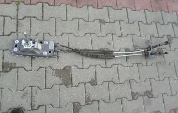 Volkswagen Golf V Gear shift cable linkage xxxxxxxxxxx