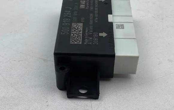 Audi A3 S3 8V Parking PDC control unit/module 5Q0919294J 5Q0919294A