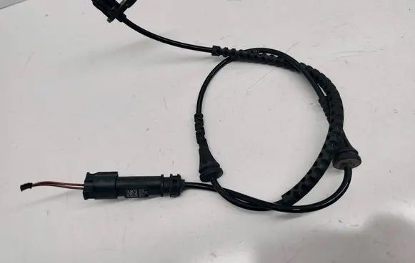 BMW X3 G01 ABS brake wheel speed sensor 6895657 0265007374 34526895657