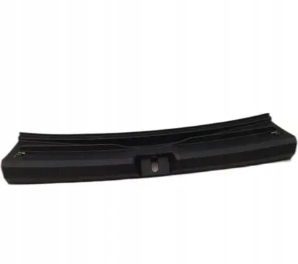 Volkswagen Golf VIII Trunk/boot sill cover protection 5H6863459B