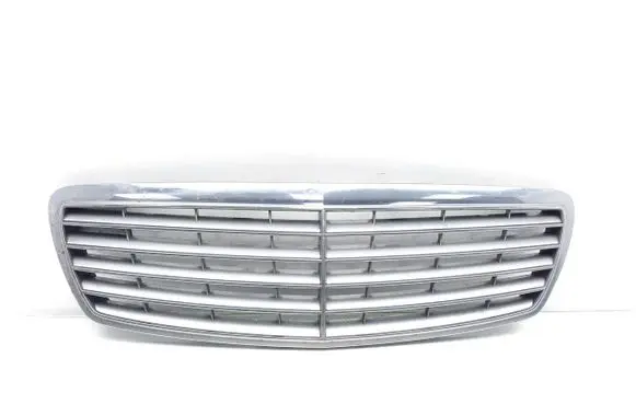 Mercedes-Benz E AMG W211 Front bumper upper radiator grill A2118800383