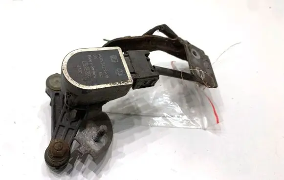 Mercedes-Benz A W176 Headlight/headlamp level sensor A0045429918