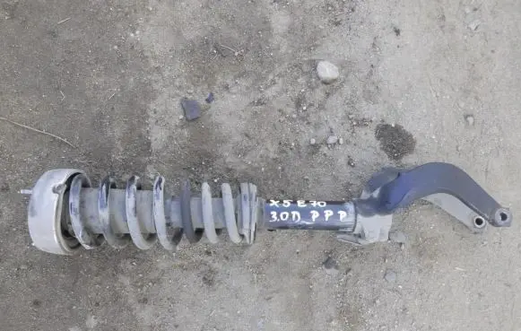 BMW X5 E70 Front shock absorber with coil spring 556835