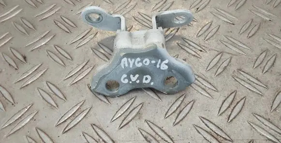 Toyota Aygo AB40 Rear door upper hinge