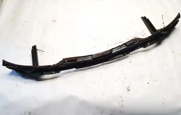Mitsubishi Carisma Radiator support slam panel