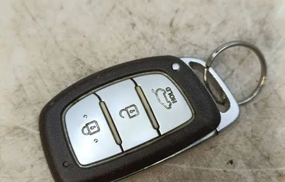 Hyundai Bayon Ignition key/card