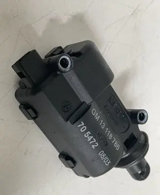 Mercedes-Benz E W211 Central locking motor 13118786