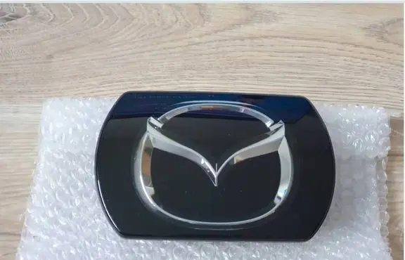Mazda 2 Manufacturer badge logo/emblem D65F