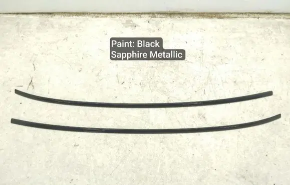 Roof trim bar molding cover