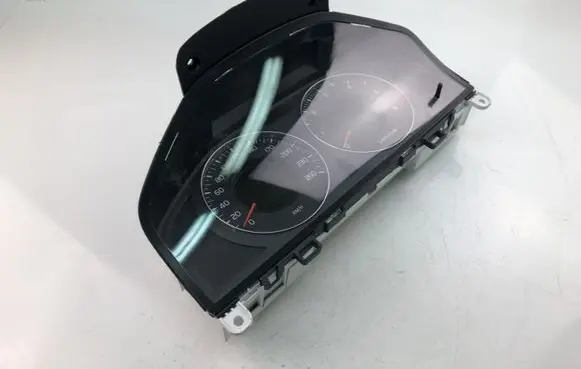 Volvo V70 Electric window control switch 31270899AA