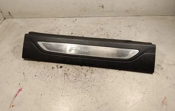 Jaguar XF X260 Front sill trim cover GX6M13201BB