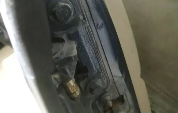 Volvo S70 V70 V70 XC Rear door lower hinge