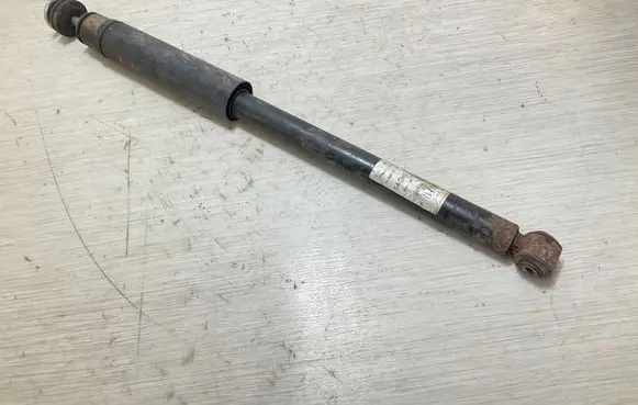 Rear shock absorber/damper