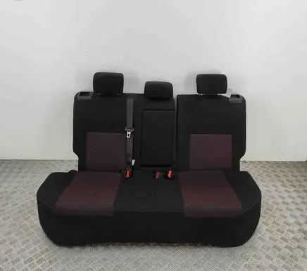 Toyota Auris E180 Rear seat 7165102500 7165202430