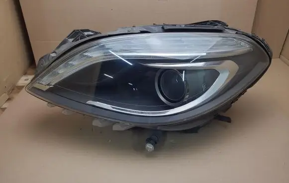 Mercedes-Benz B W246 W242 Headlight/headlamp A2468207361