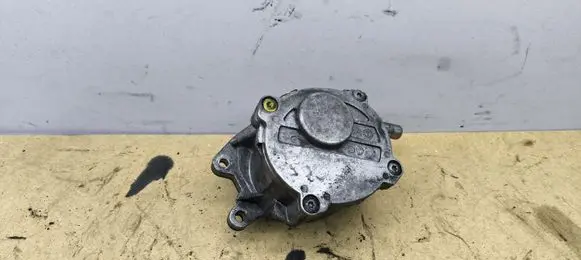 Mercedes-Benz E W211 Vacuum pump A6422300165