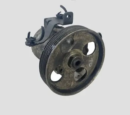 Peugeot 307 Power steering pump 26057304