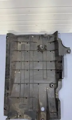 KIA Sportage Center/middle under tray cover 841472Z000