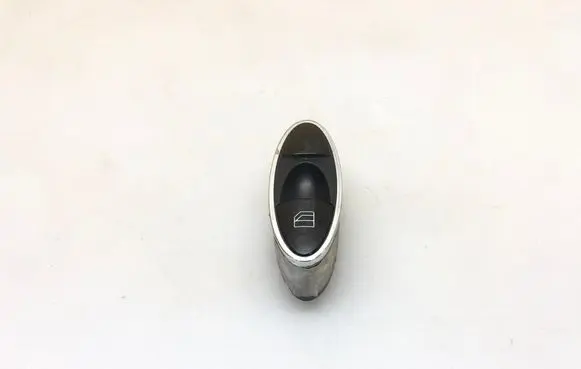 Mercedes-Benz E W211 Electric window control switch A2118211351