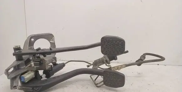 BMW 3 E46 Pedal assembly 35111163863