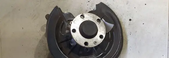 Skoda Octavia Mk2 (1Z) Rear wheel hub