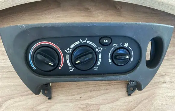 Renault Scenic I Climate control unit J64PAC 662366X 101589