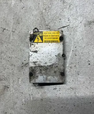 Mercedes-Benz E W211 Headlight ballast module Xenon 5DV00829000 01110101192159