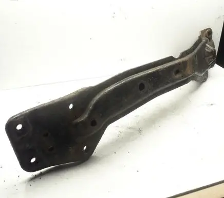 Nissan X-Trail T30 Front subframe
