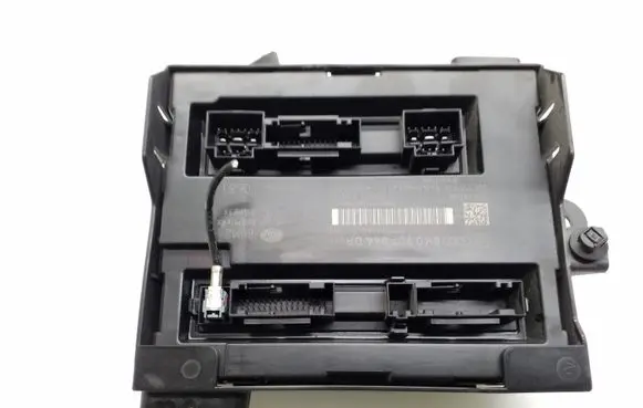 Audi A4 S4 B8 8K Comfort/convenience module 8K0907064DP