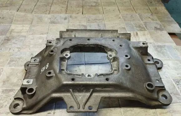 Audi A6 S6 C7 4G Gearbox mounting bracket 8K0399263BH