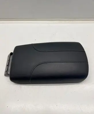 Nissan X-Trail T32 Armrest