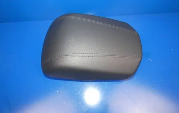 Hyundai Grand Santa Fe NC Armrest 