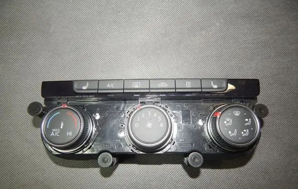 Volkswagen PASSAT B8 Climate control unit 5G0907426AH