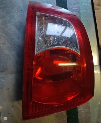 KIA Magentis Rear/tail lights 924013C1