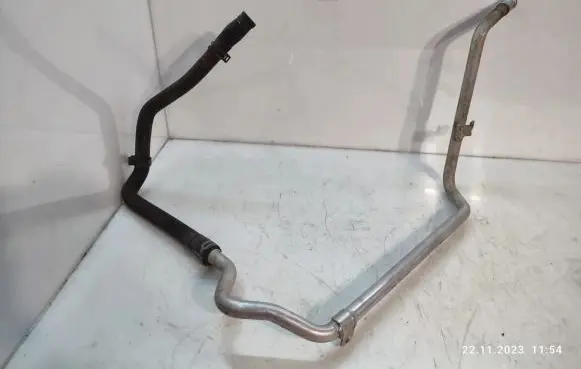 Audi Q7 4L Engine coolant pipe/hose