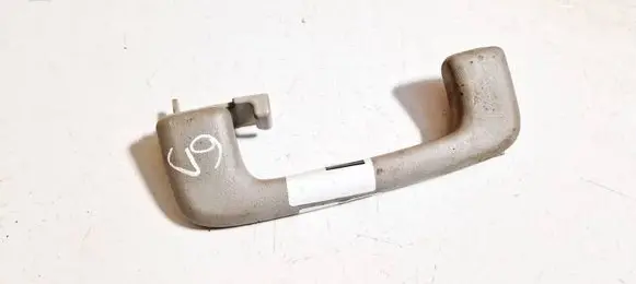 Mitsubishi Grandis Rear interior roof grab handle