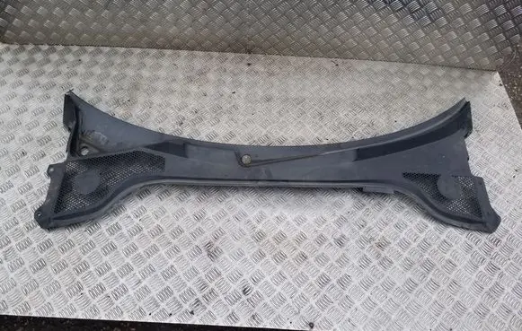 Audi TT TTS Mk2 Wiper trim 8J2819401D