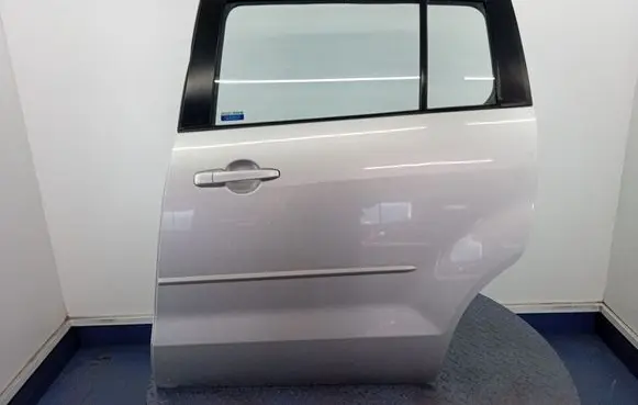 Mazda 5 Side sliding door 