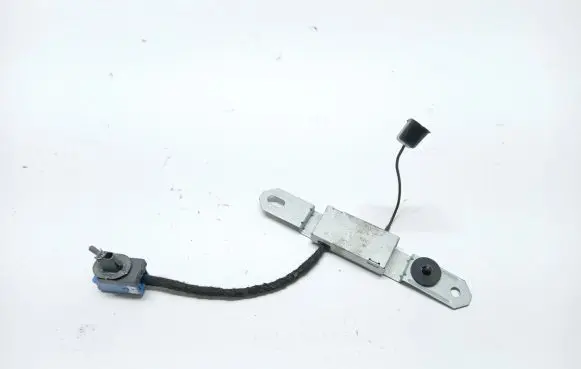Mazda CX-5 Aerial antenna amplifier KA1G-669N0A