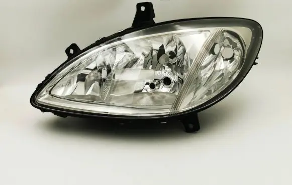 Mercedes-Benz Vito Viano W639 Headlight/headlamp