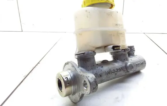 Nissan Almera Master brake cylinder 830RF BM38
