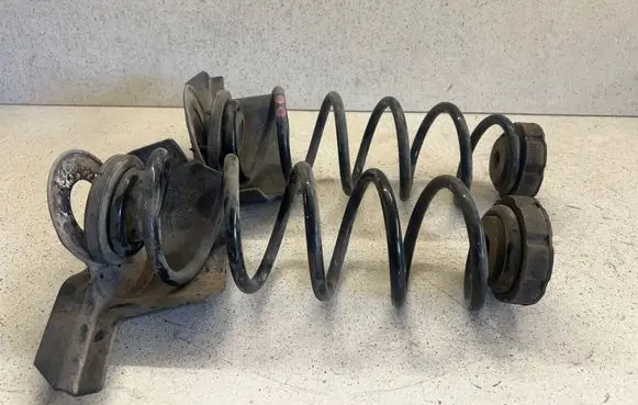 Audi A5 8T 8F Rear coil spring