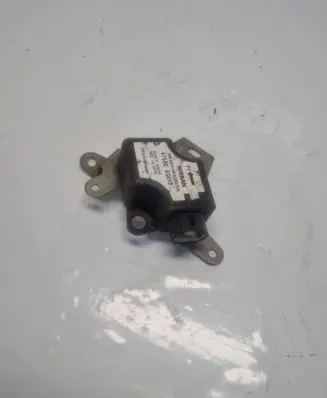 Nissan X-Trail T30 ESP acceleration yaw rate sensor 47930EQ010