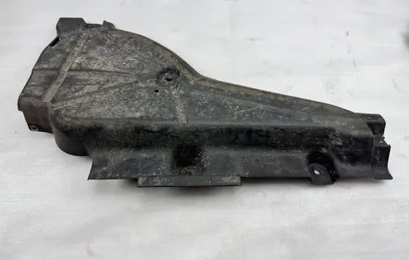 Mercedes-Benz GL X166 Rear underbody cover/under tray A1666807501