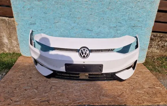Front bumper