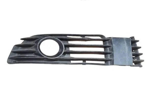 Volkswagen PASSAT B5.5 Front bumper lower grill 3B0853665J